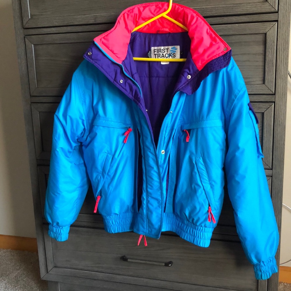 Excellent vintage neon ski jacket